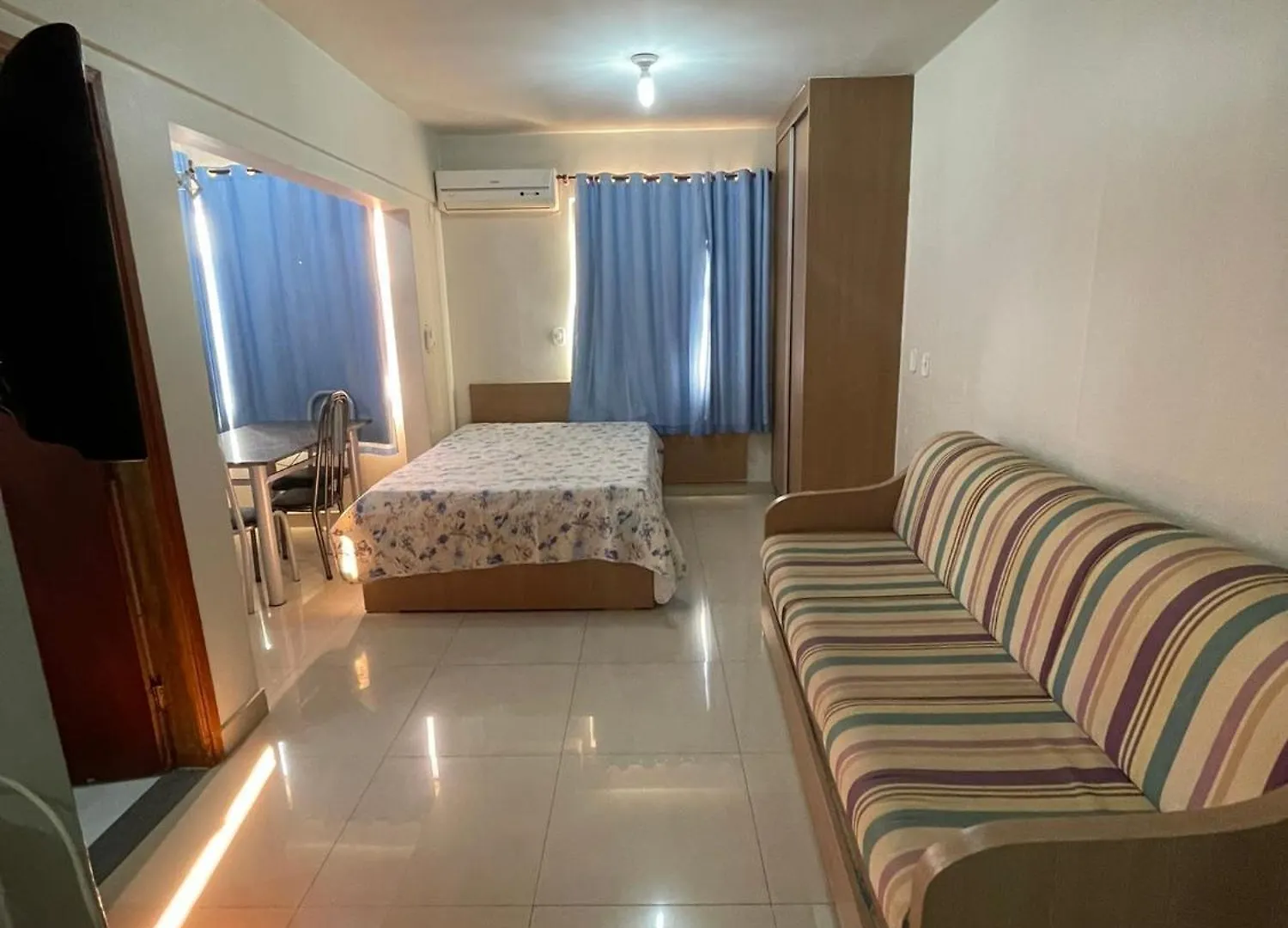 Flat Ctc - Golden Thermas Residence - Torre B Caldas Novas Brazil